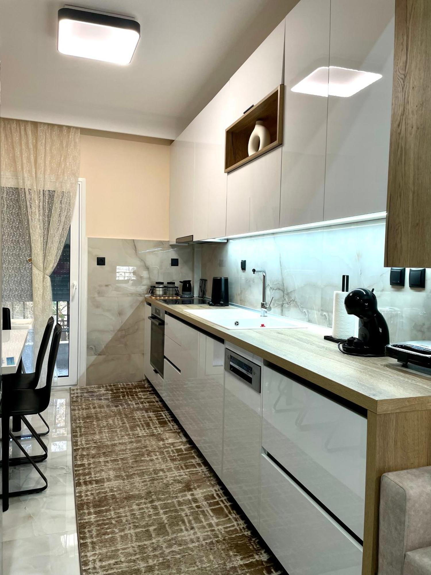 The Modern Apartment *